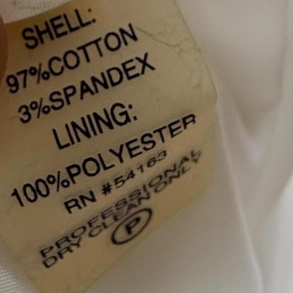 Calvin Klein White Sleeveless Sheath Dress 	•	Size: Approx. US 6 (Small–Medium) - Picture 4 of 6